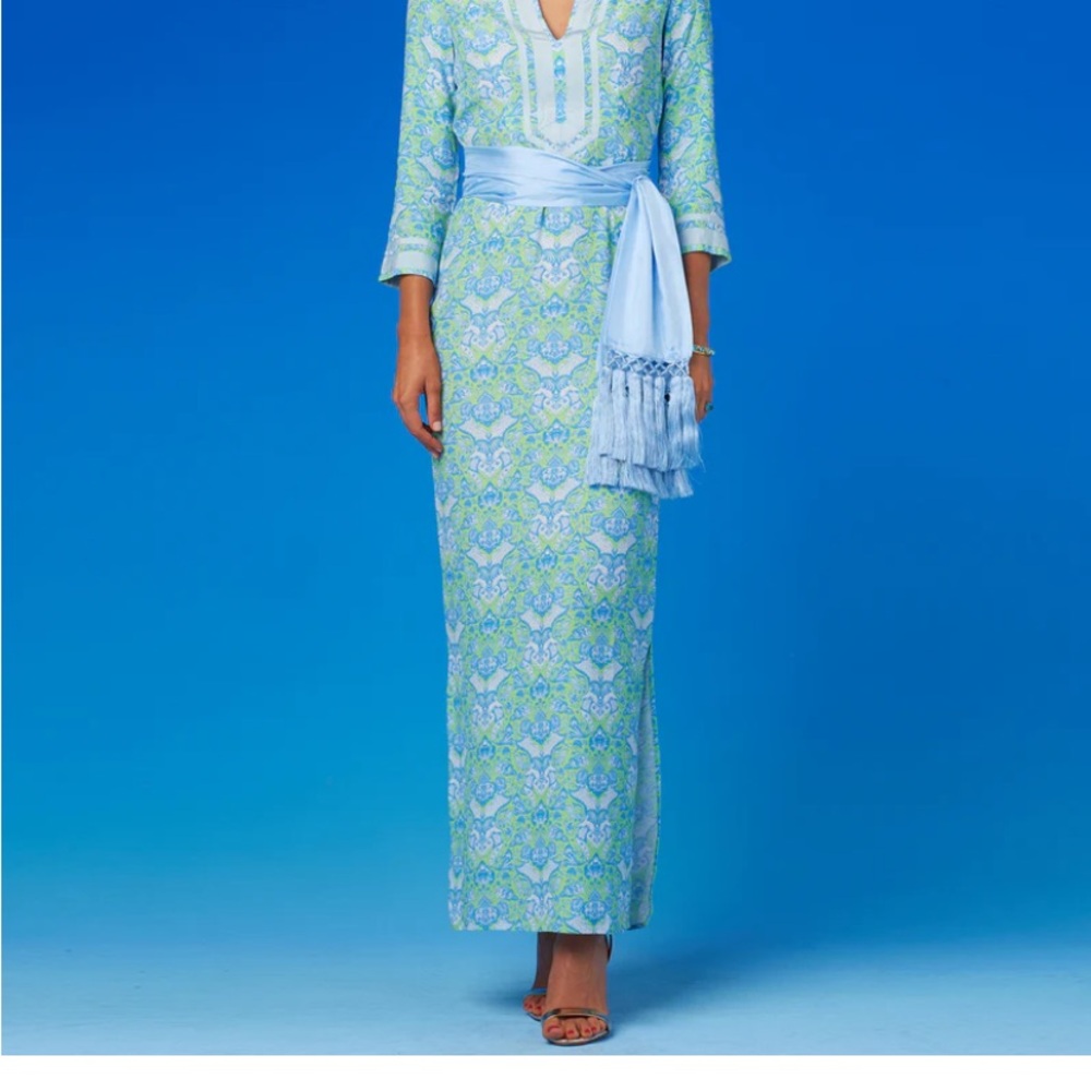 Elegant Blue and Green Maxi Dress - Picture 5 of 6